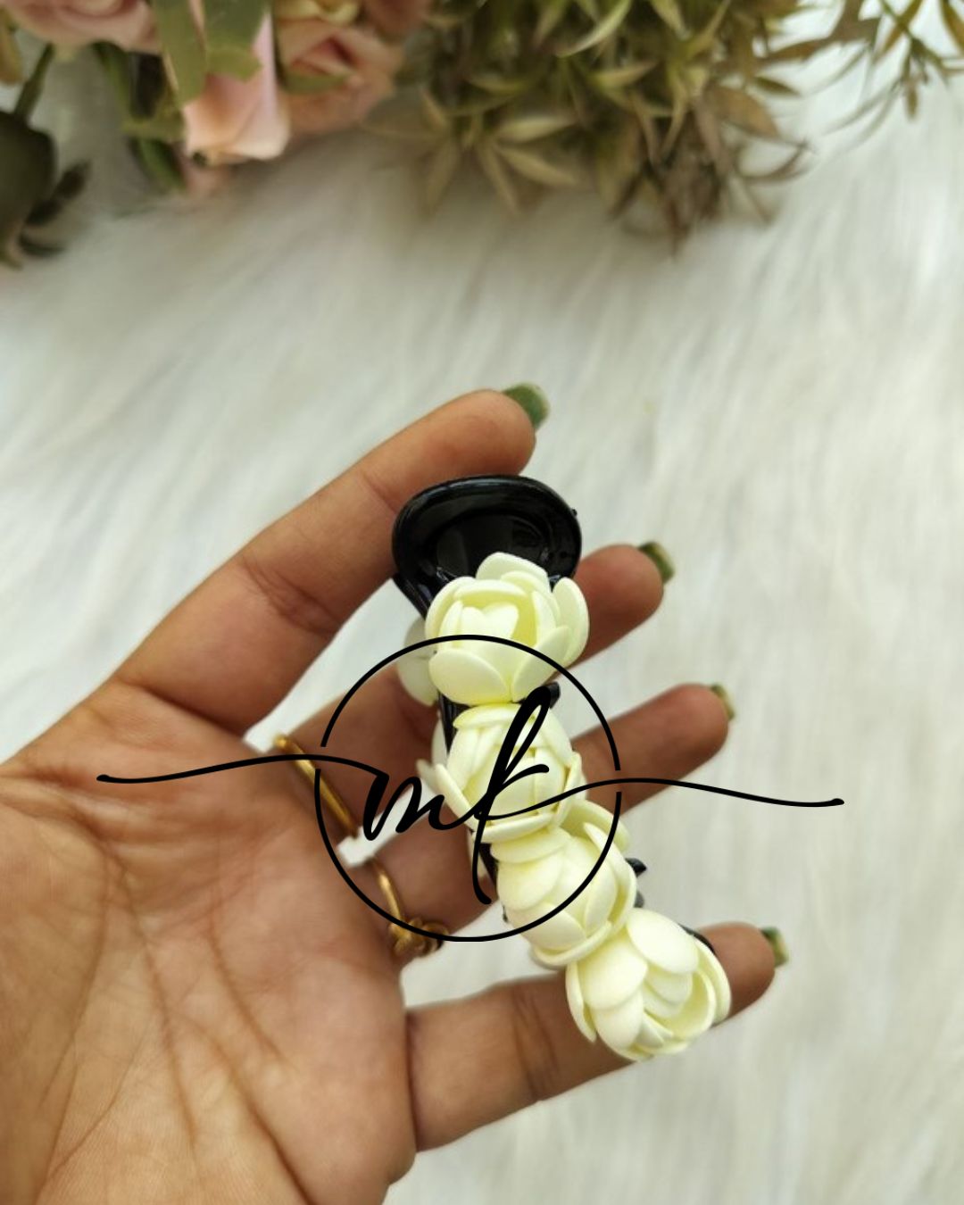 Jas Banana clip - V type