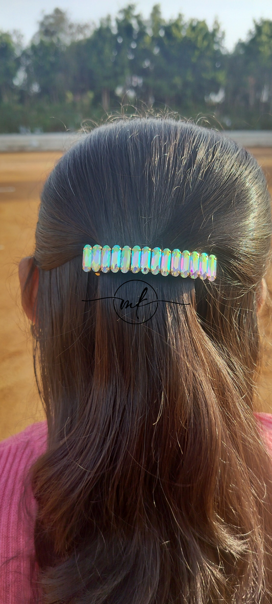 Rainbow crystal center clip