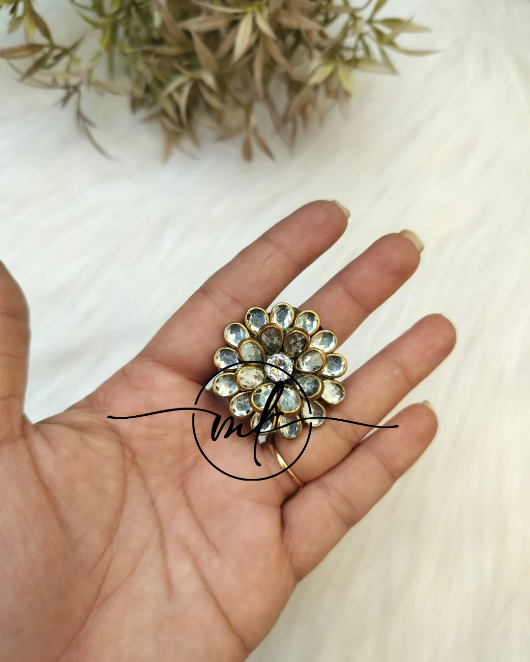 White Kundan Hair Ties
