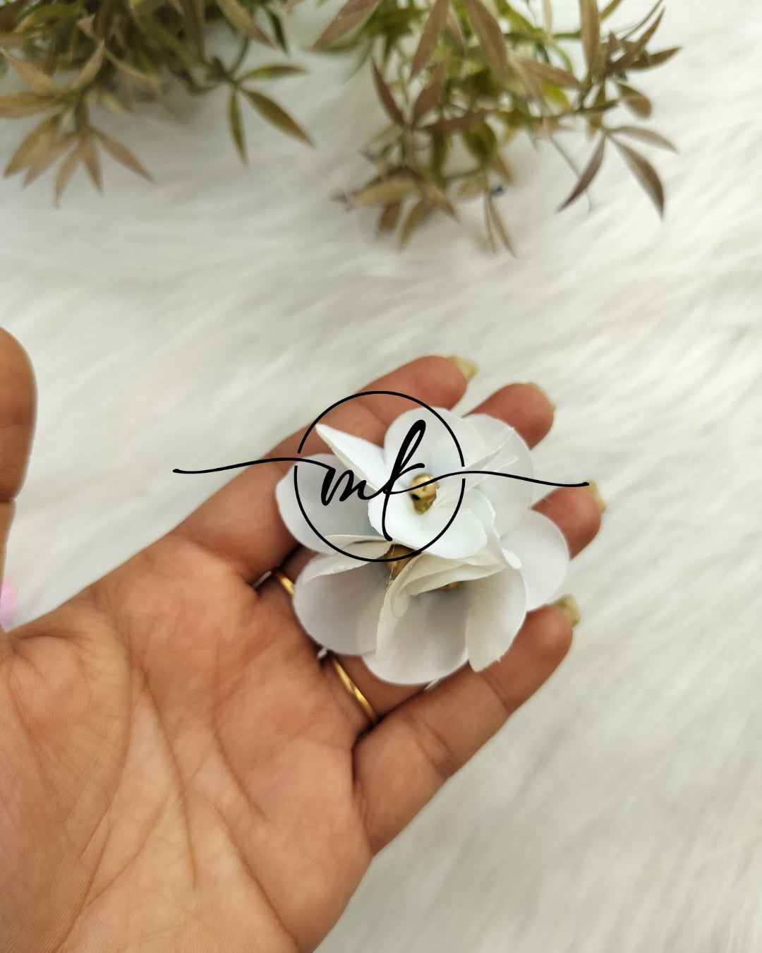 HYDRA White flower HAIR Ties