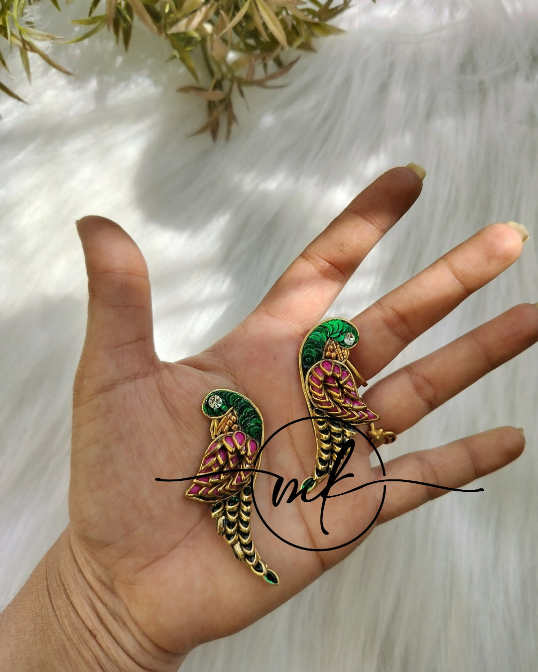 Pink Green Parrot Slide pin