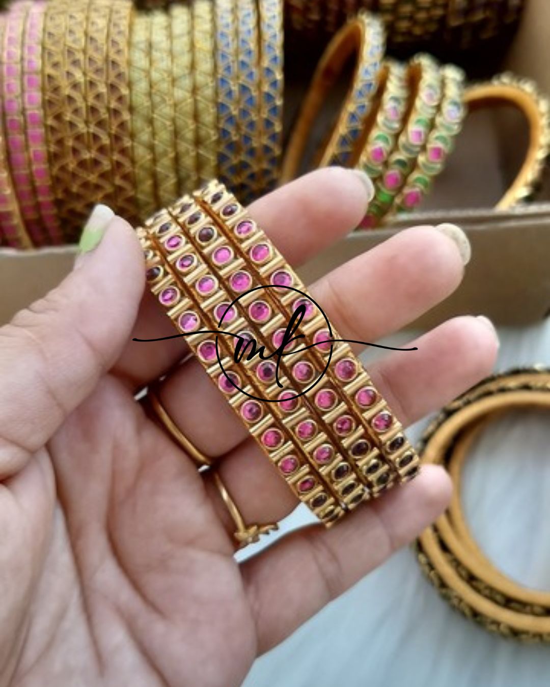 Thin Kundan bangle Set - Pink