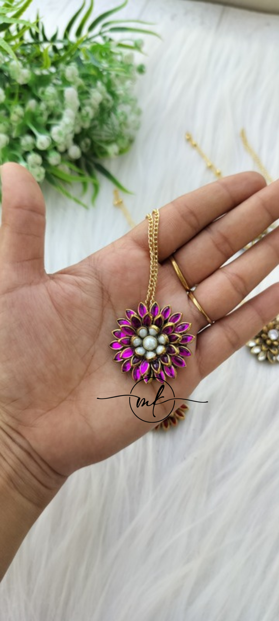 Purple Kundan Maang Tikka