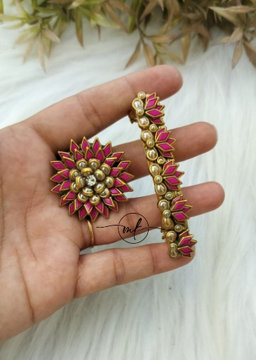 Hair Tie + Center clip Combo