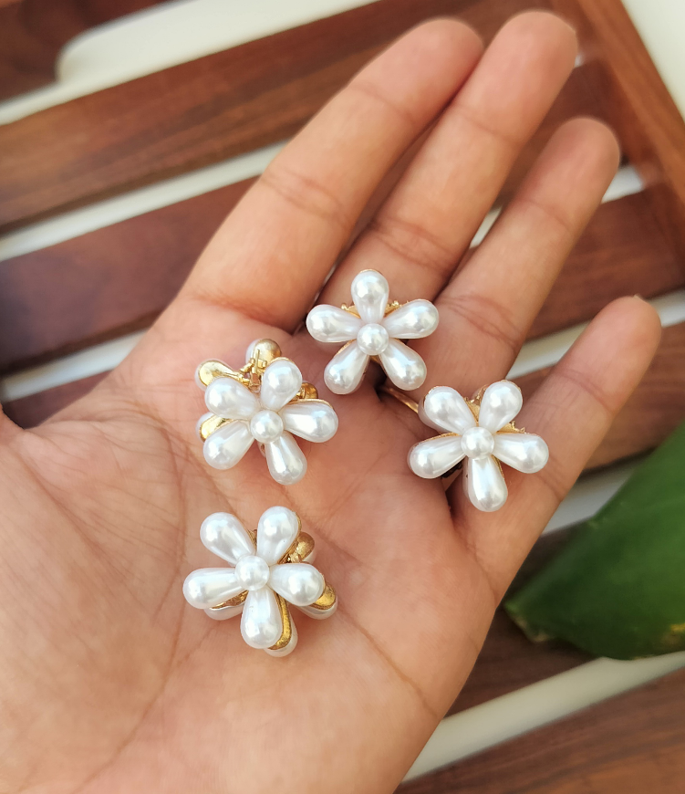 Mini Flower Claw