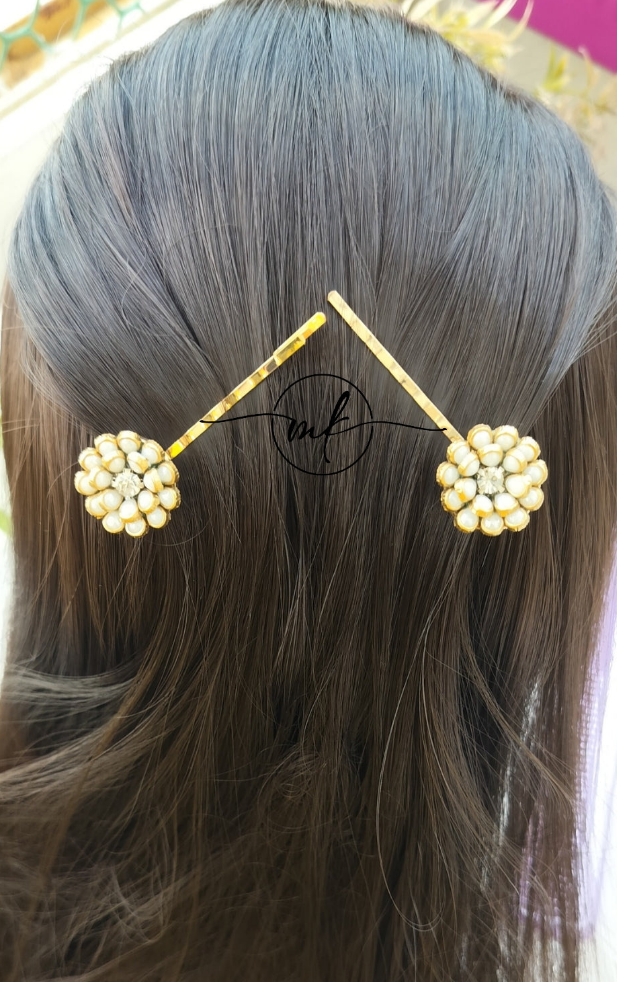 White Kundan 3D flower Slide