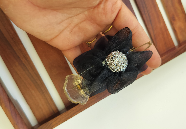 Organza Flower V Type Banana clip