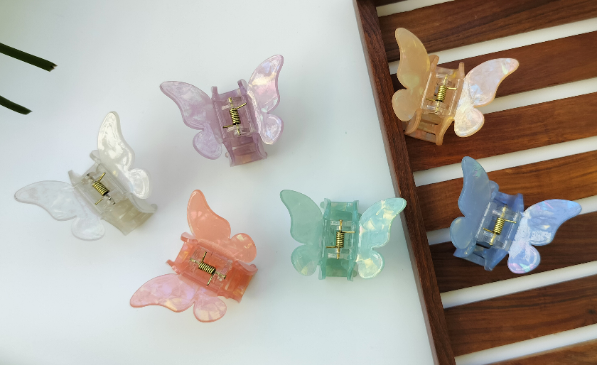 Butterfly Marble Finish Medium Claw