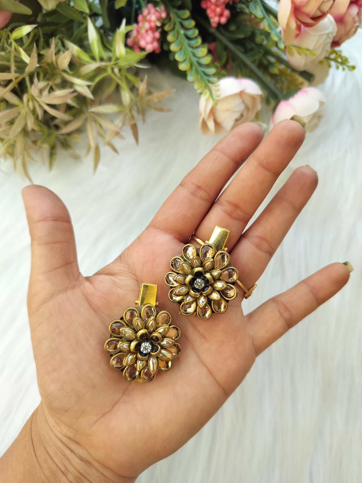 Kundan Alligator Pin - pair