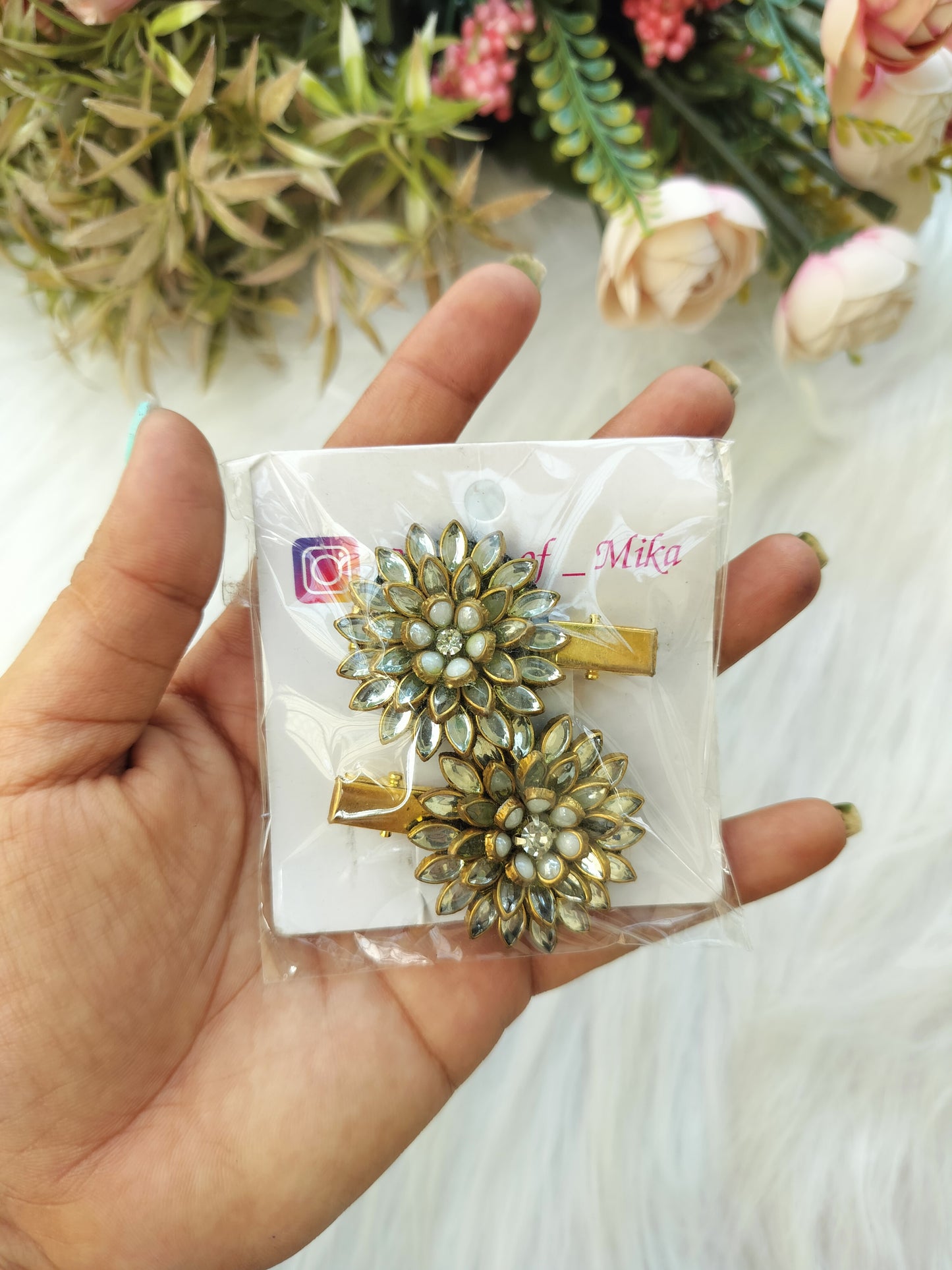 Kundan Alligator Pin - pair