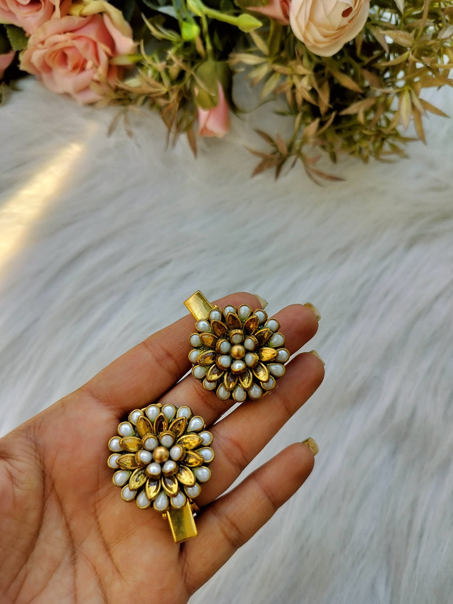 Kundan Alligator Pin - pair