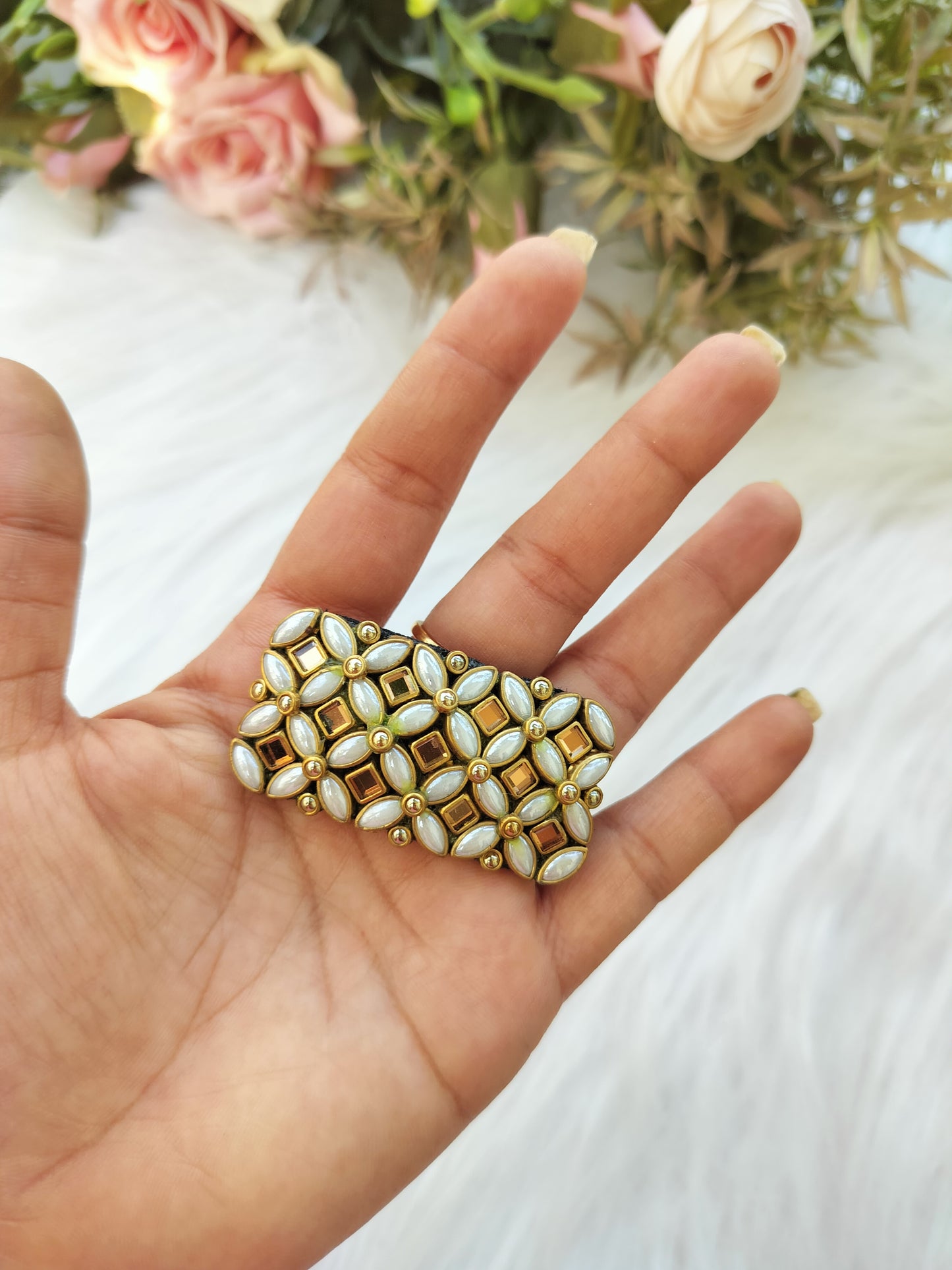 Kundan Alligator Pin - pair