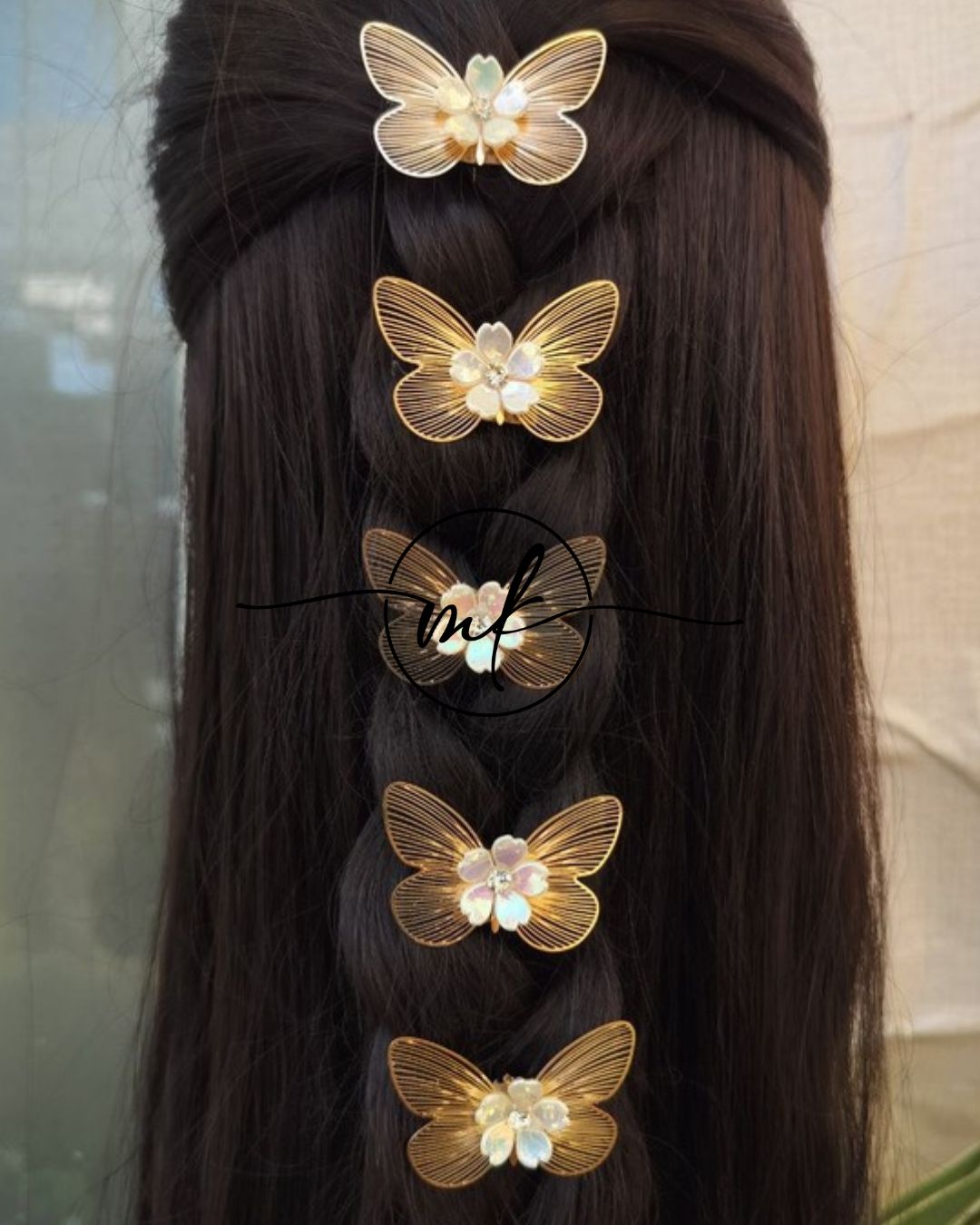 NEO24 Novuelle Contemporary Gold Butterfly Hair hook