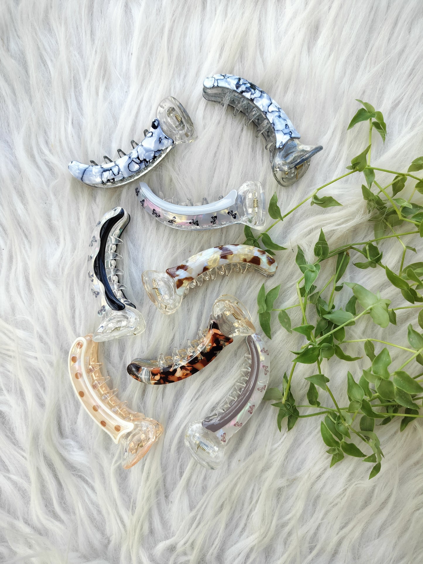 Marble Finish Banana clips- Mid Size - V type