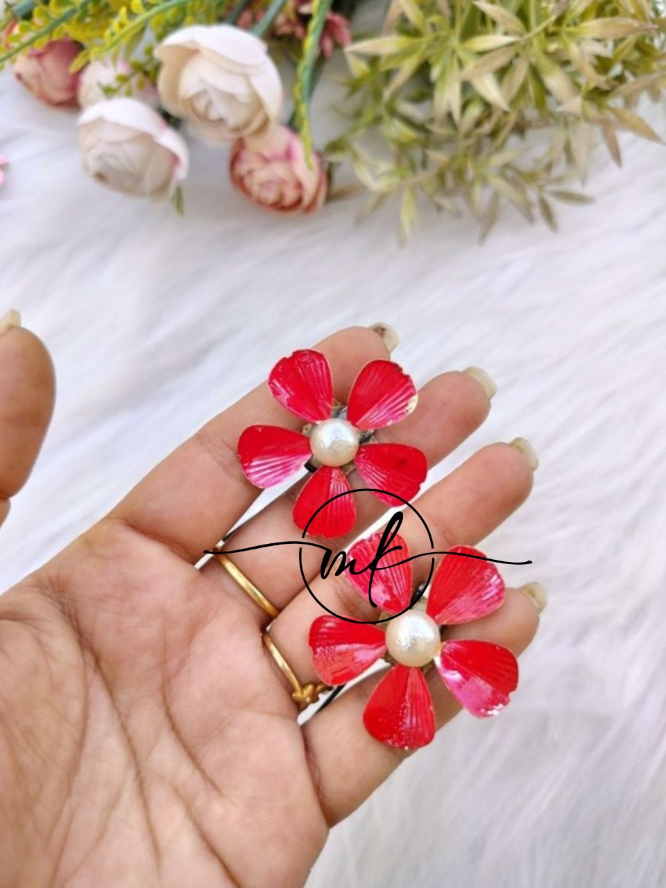 NEO10 Novuelle Contemporary Red Floral Hair Brooch