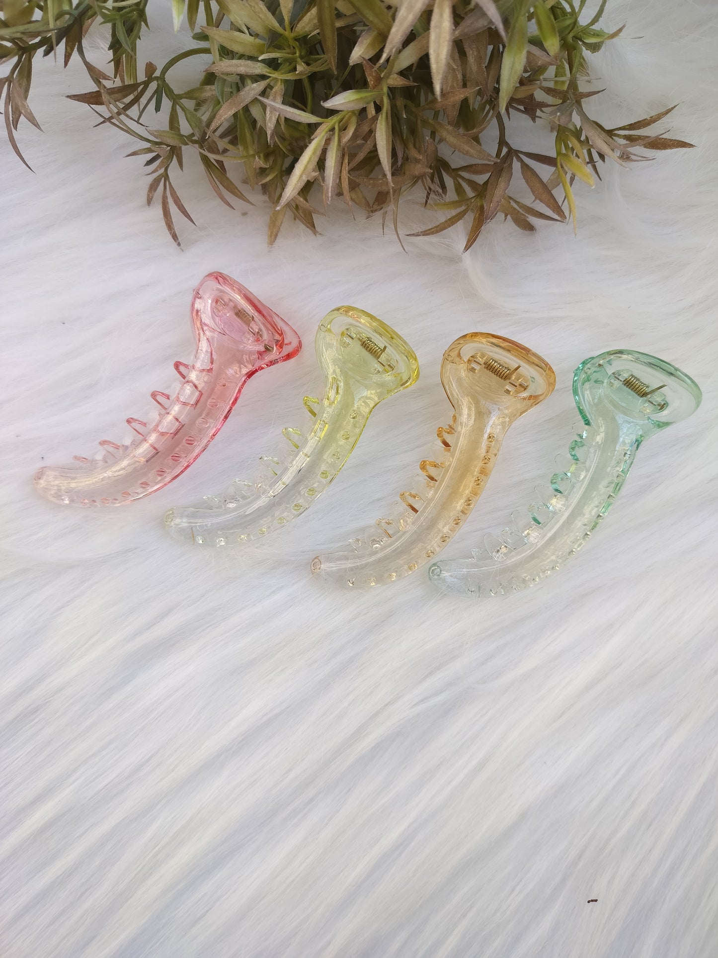 Transparent Banana clip - V type - Big size