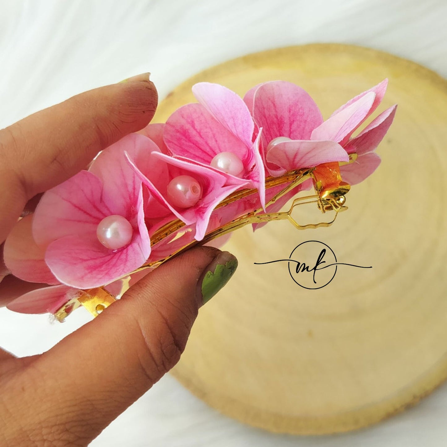Pink Floral Center clip