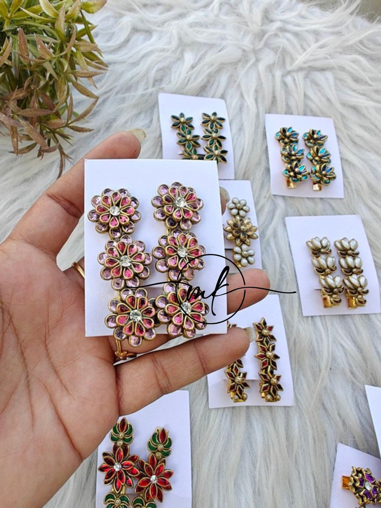 Kundan Alligator pin