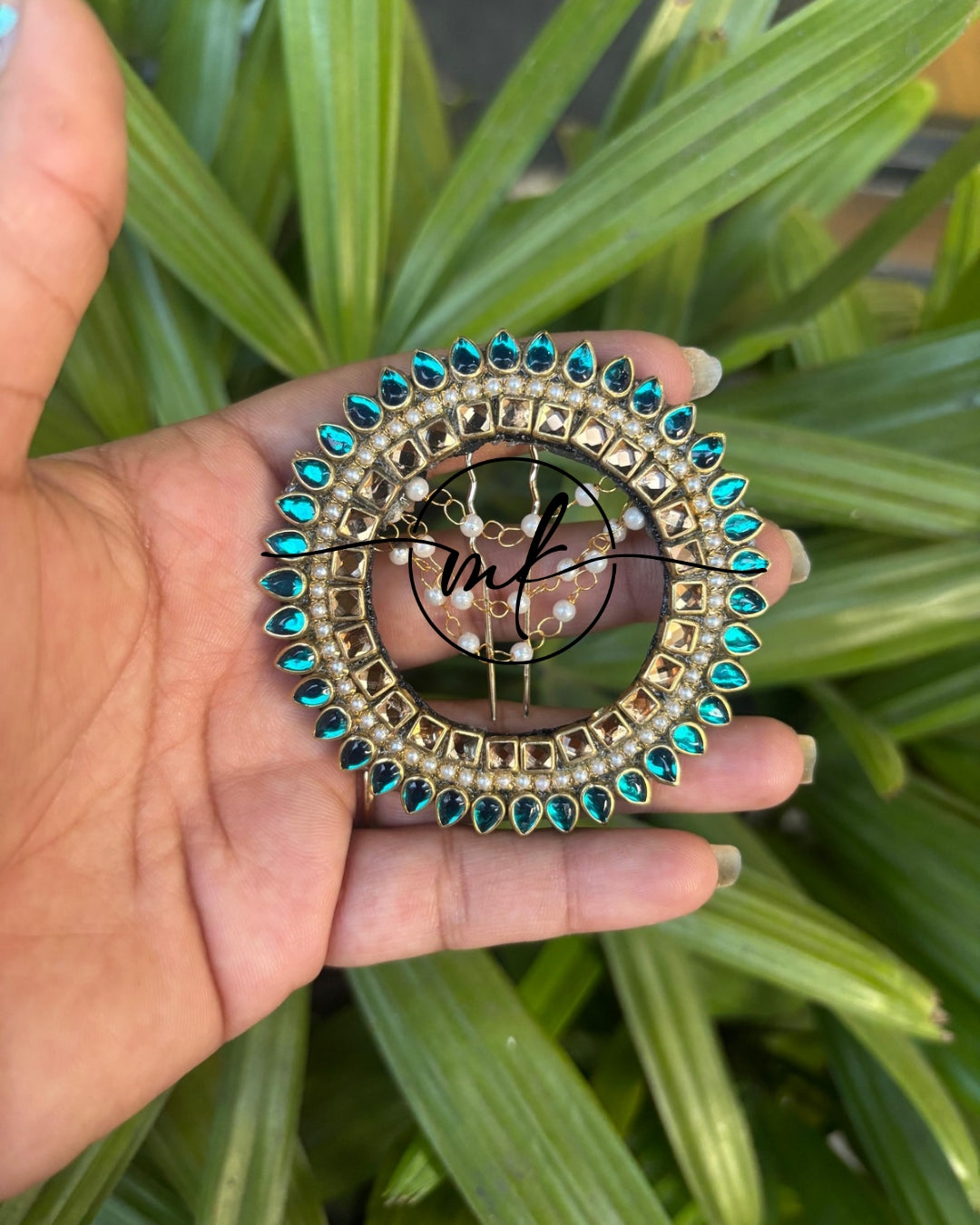 Romi Blue Hair Brooch