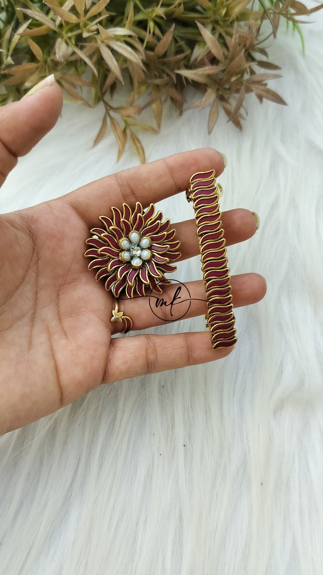 Hair Tie + Center clip Combo