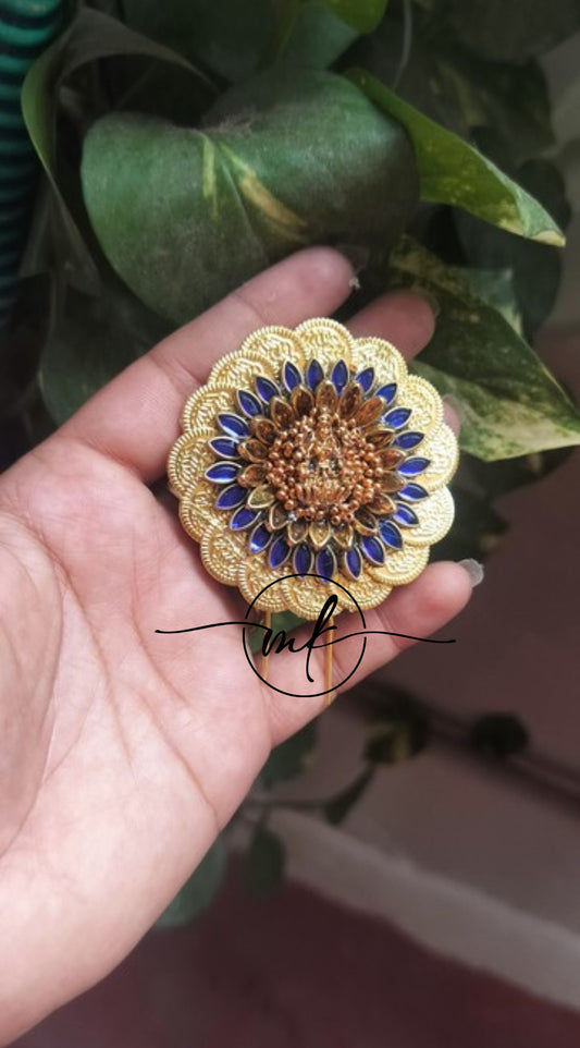 Big Coin Lakshmi Hair Brooch