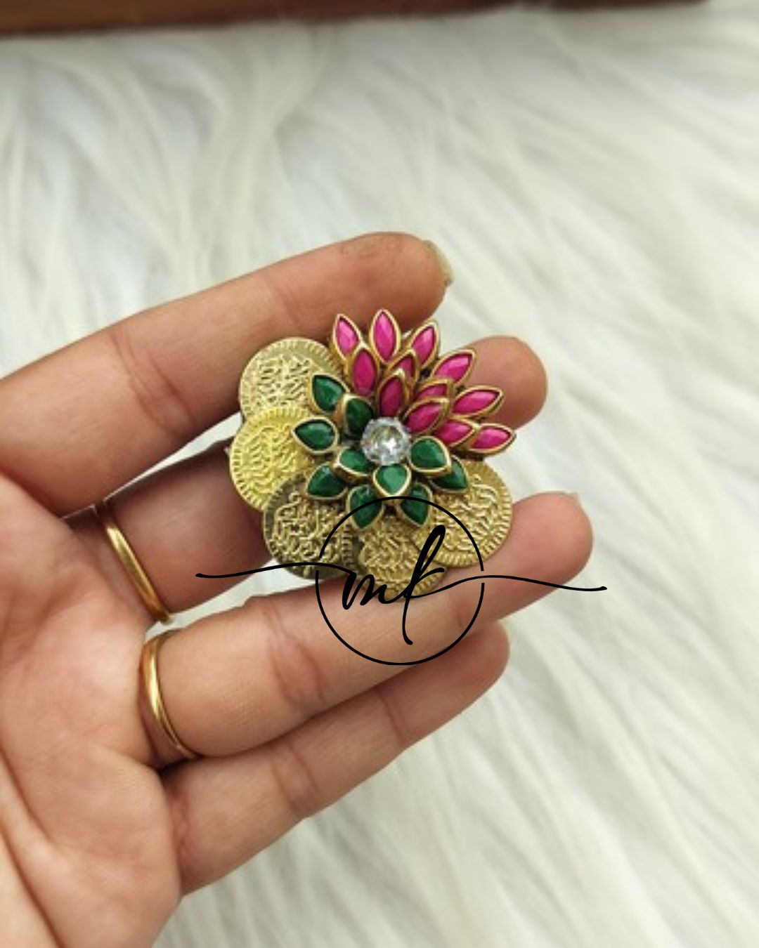 Cima Lotus Dark Matt pink Hair Brooch
