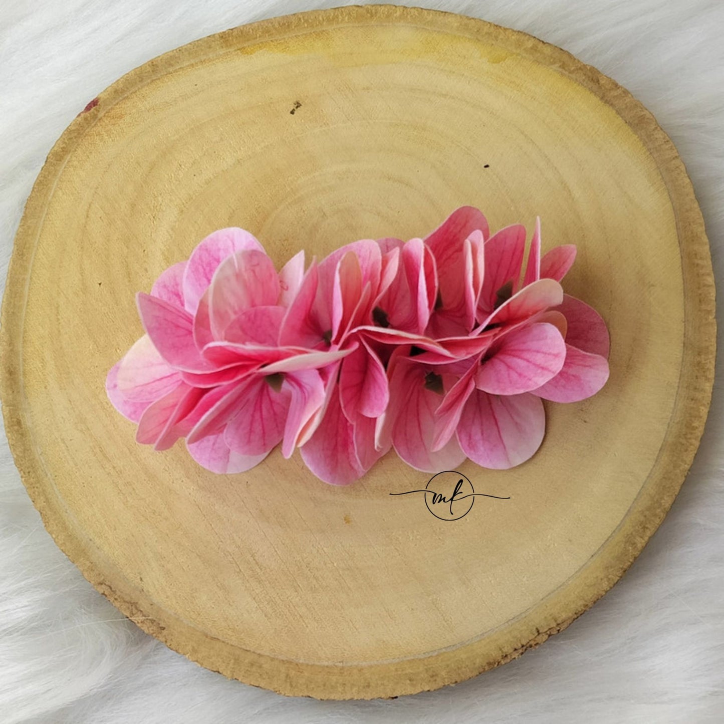 Pink Floral Center clip