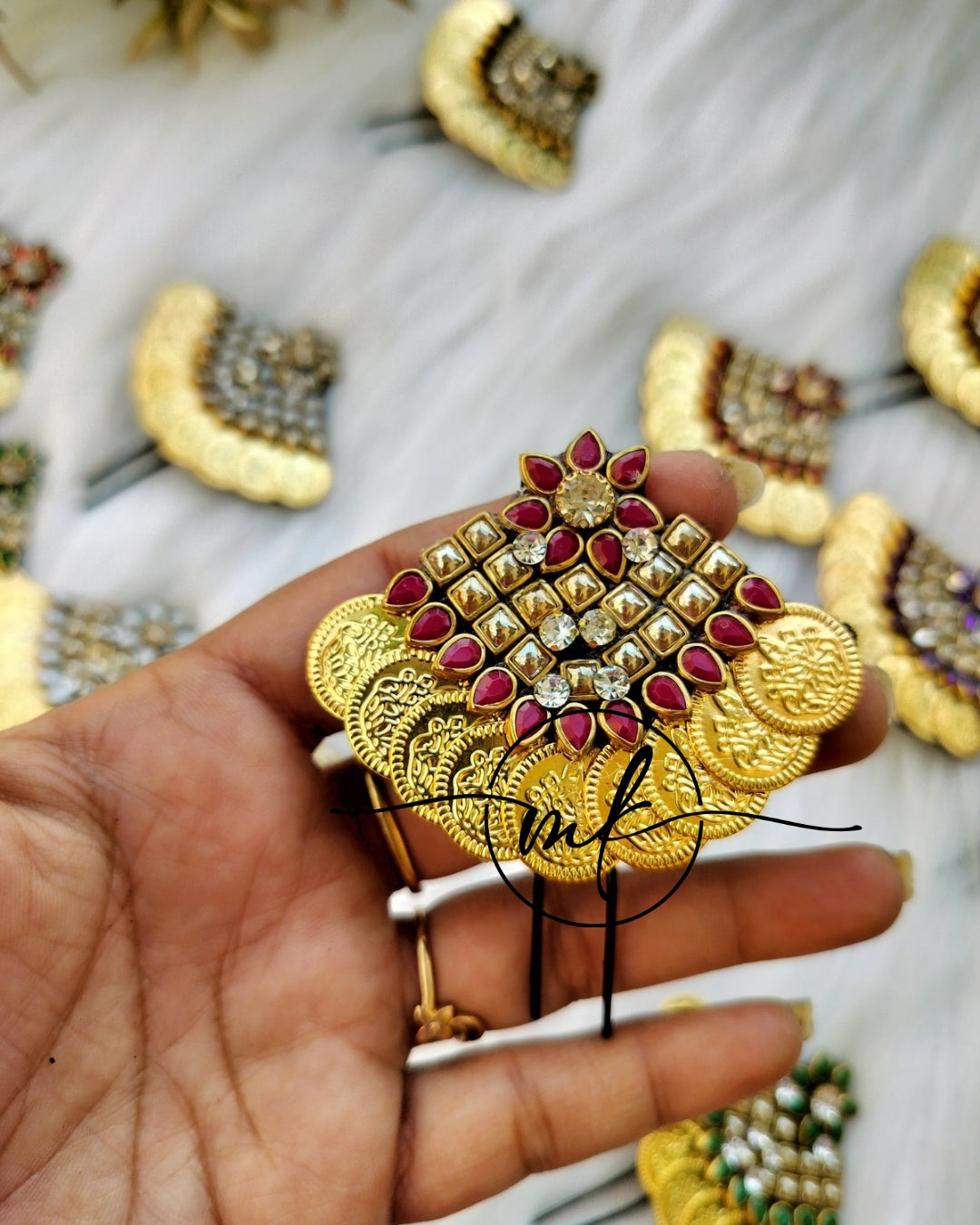Hora Marron Hair Brooch