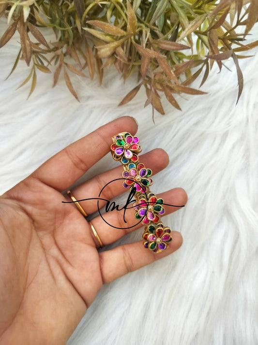2D Kundan Center Clip