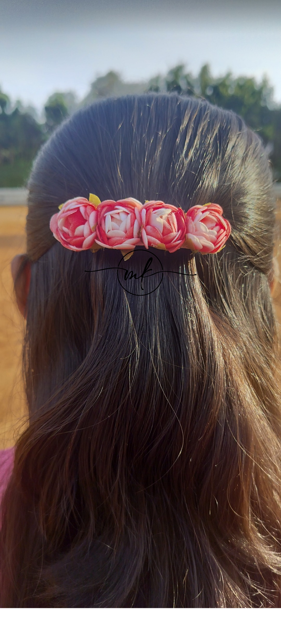 Red Rose Bud center clip