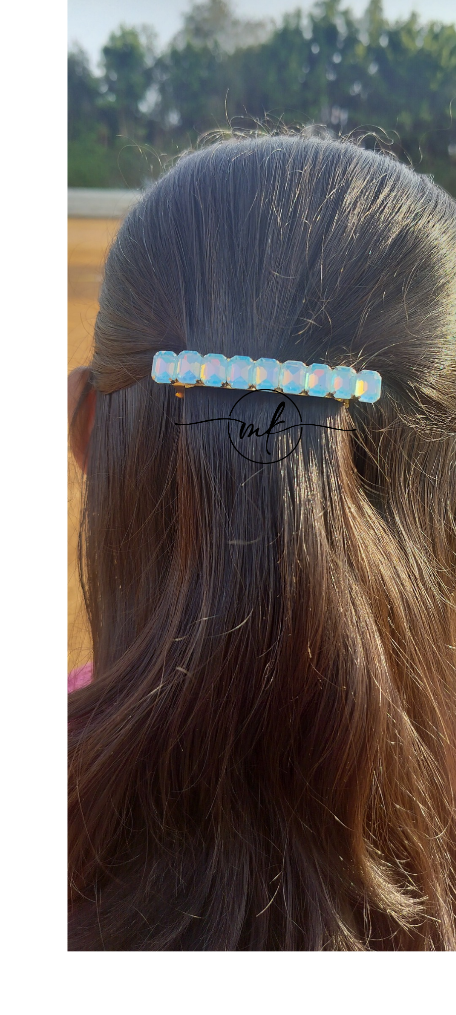 Blue Crystal center clip