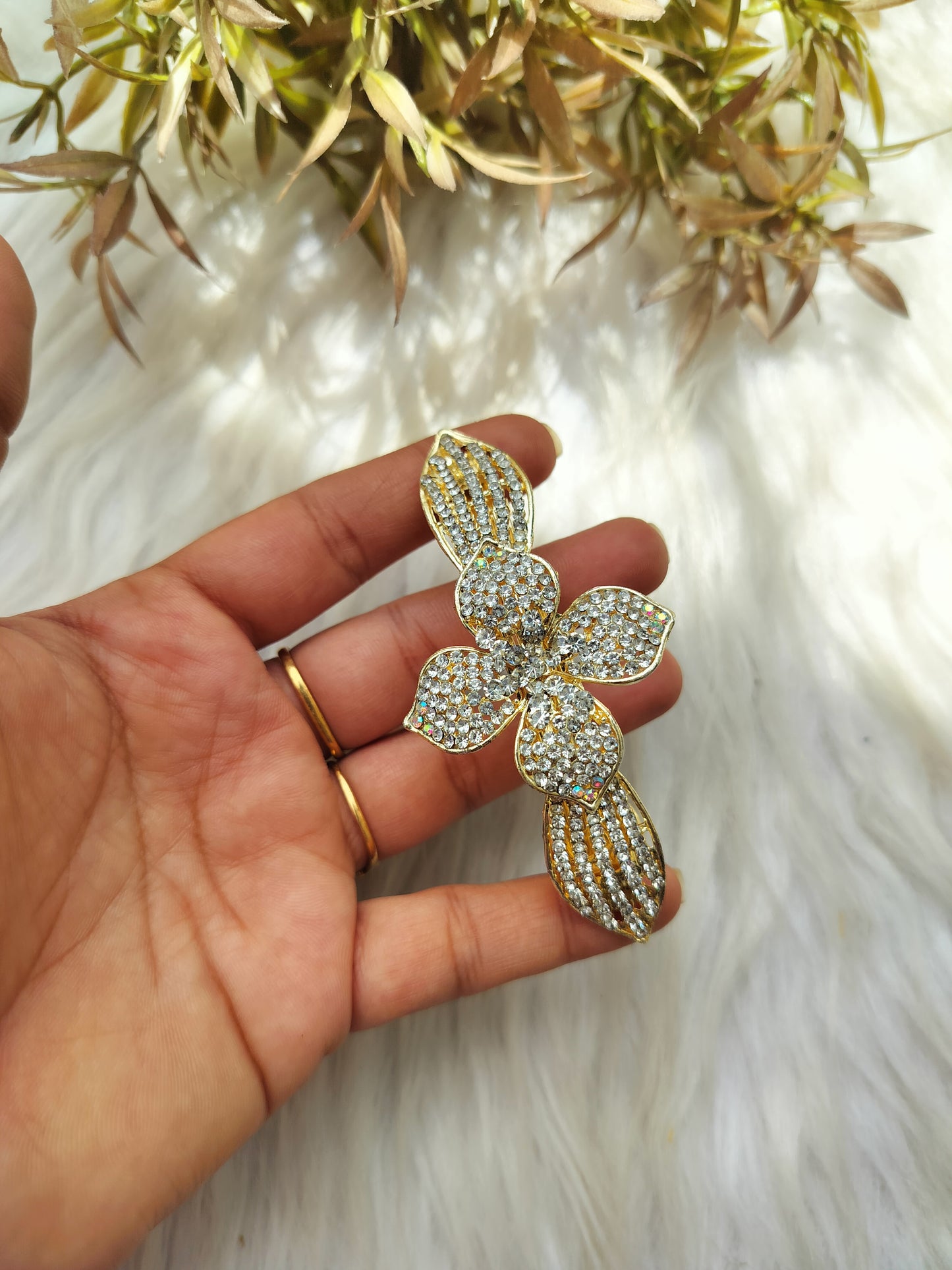 Flower Metal Buckle Clip - Large Size