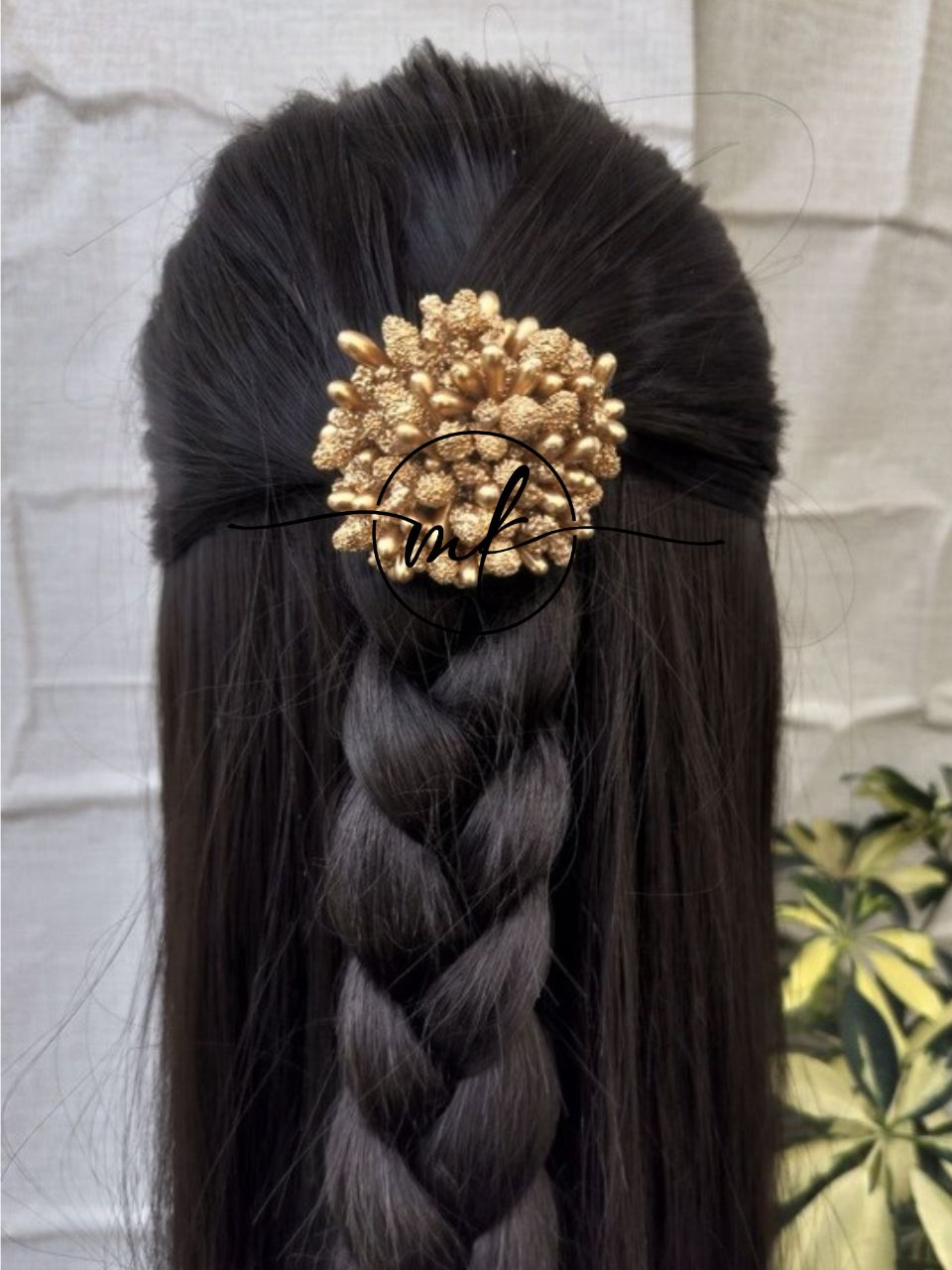 Golden pollen hair Brooch