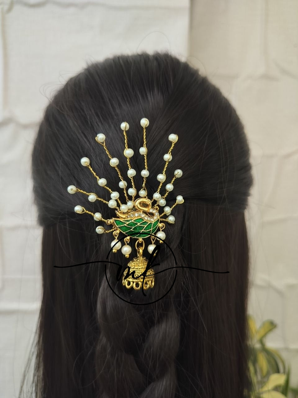 ANNAPAKSHI Swan*Pearl Hair Brooch