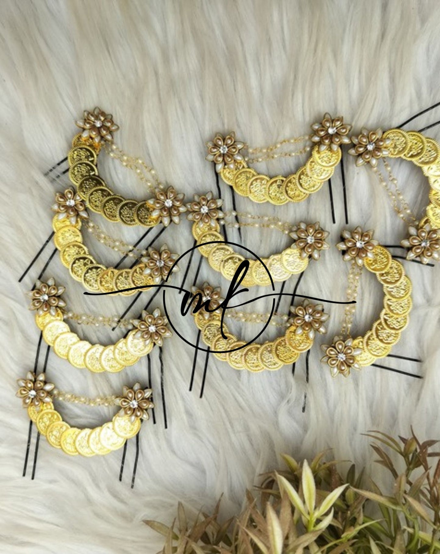 Cora White flower Hair Brooch - Return Gifts