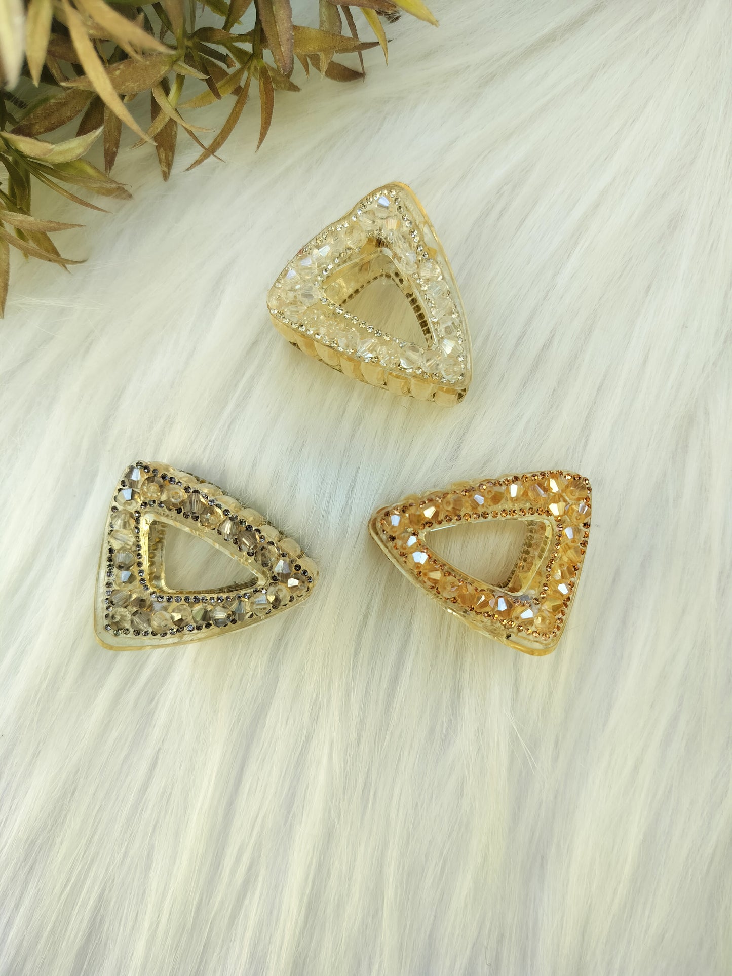 Triangle Crystal Claw
