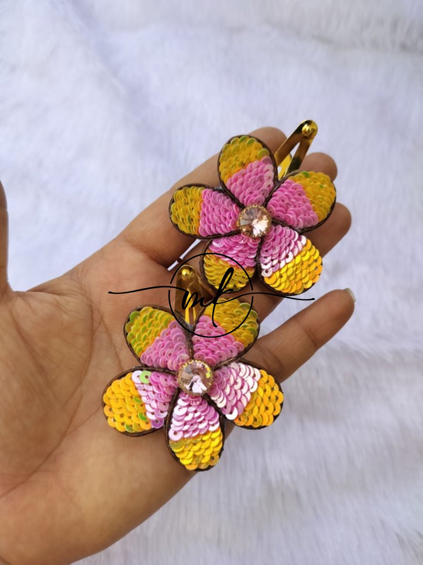 Kid Floral Clip Pair