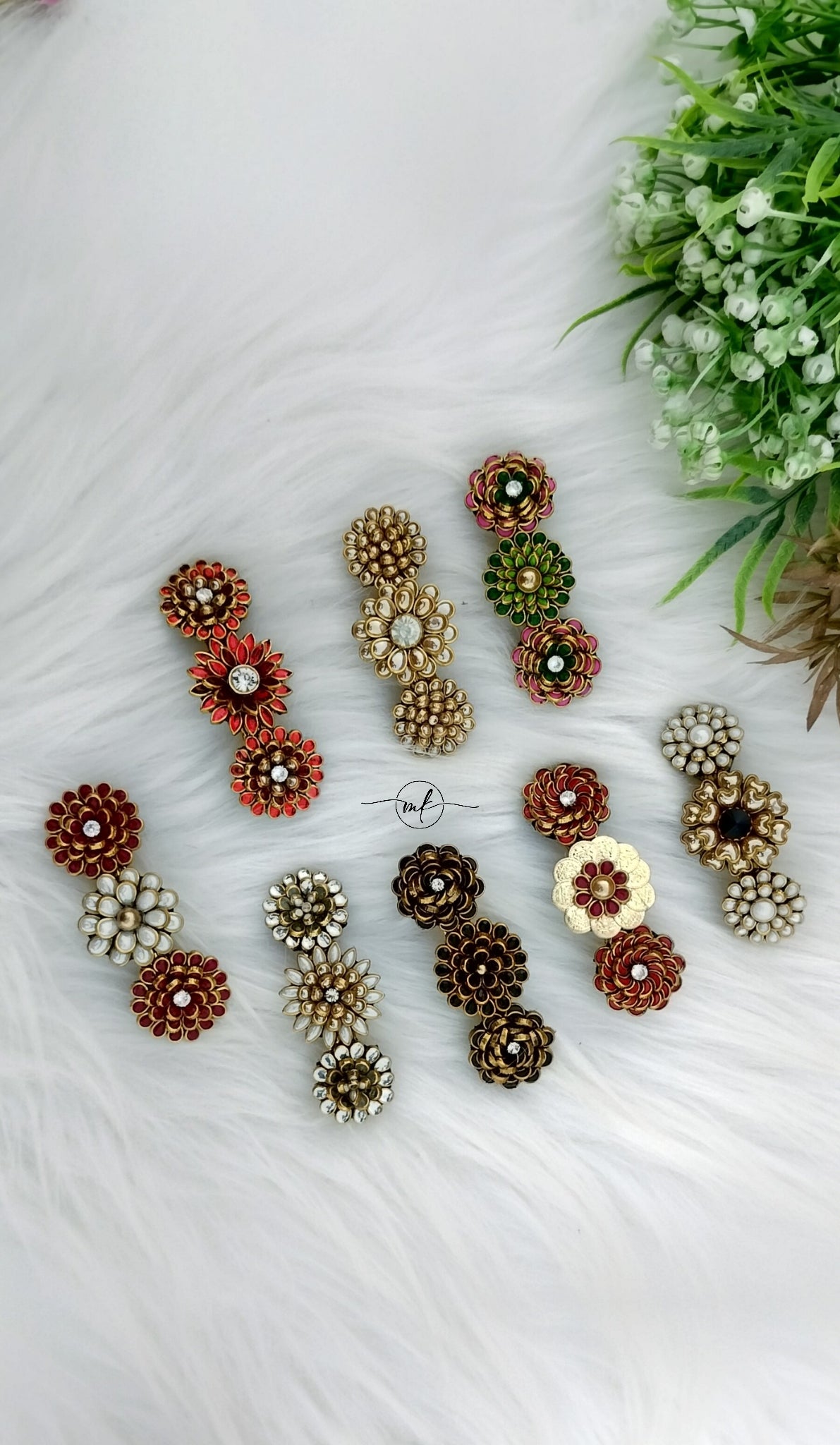 Kundan 3D Center clip