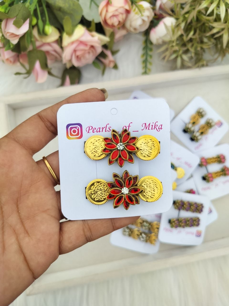 Red Floral Coin Alligator Clip - 1 pair