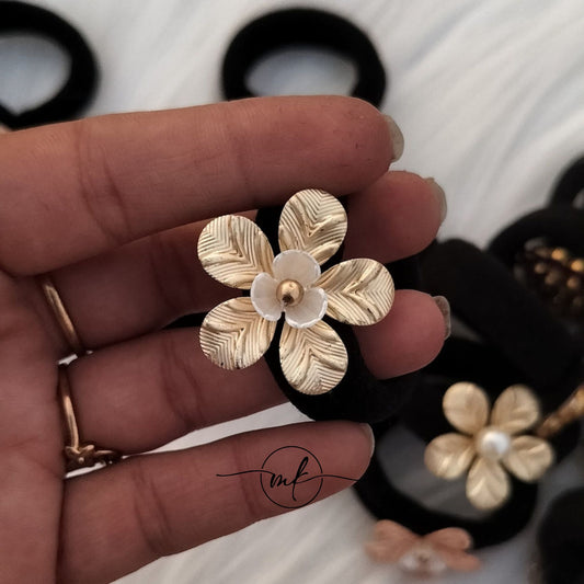 Golden Matt flower hair ties