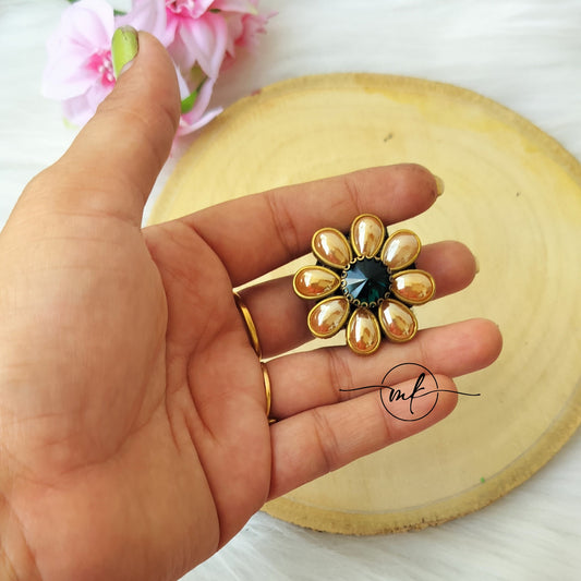 Golden Flower Kundan hair ties