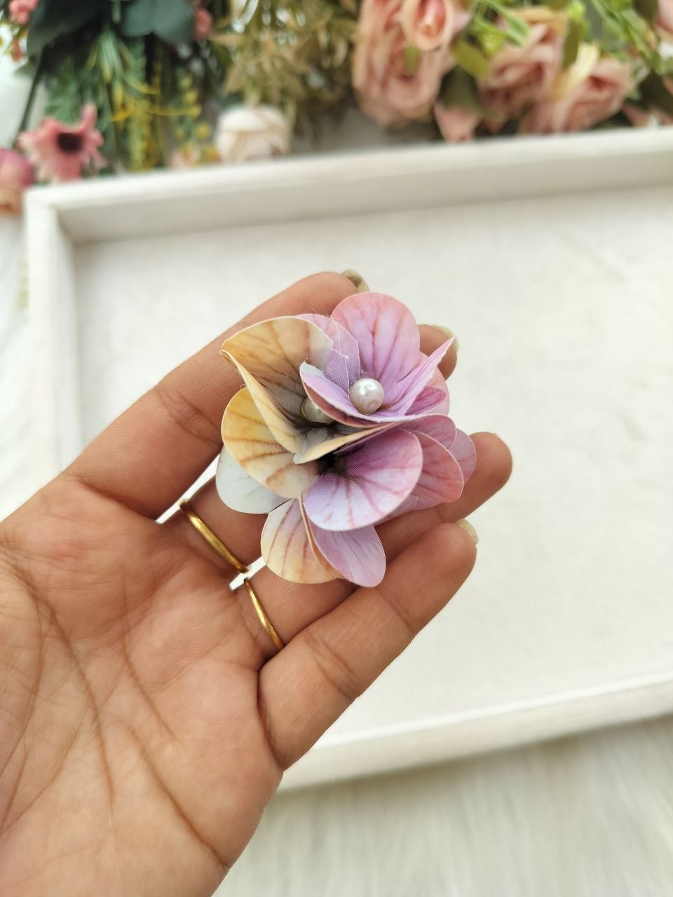 Multi Hydra Rose Floral Alligator clip