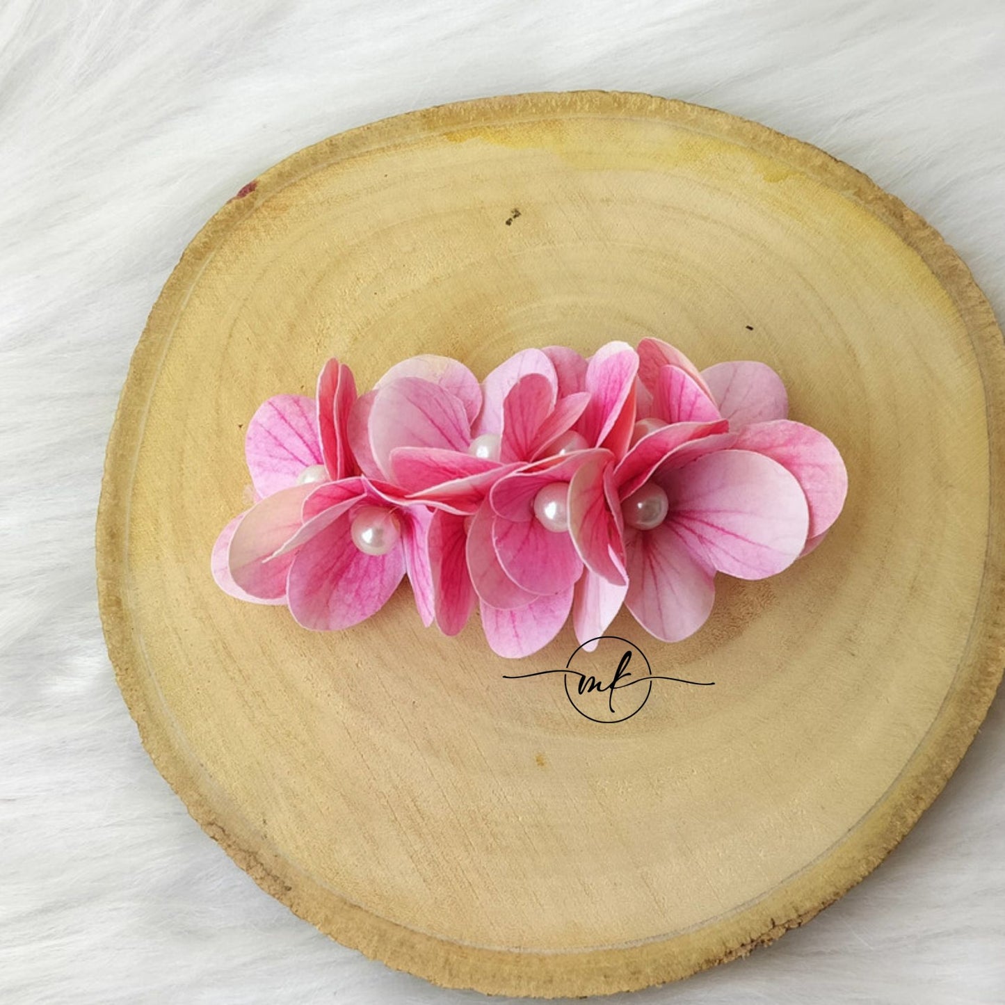 Pink Floral Center clip