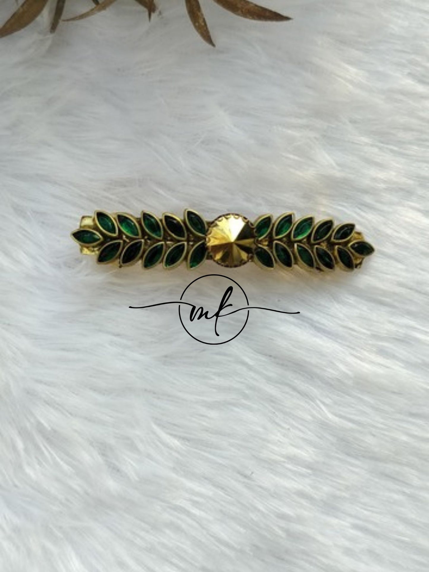 Leaf Return Gift center clip combo - set of 12 Pieces