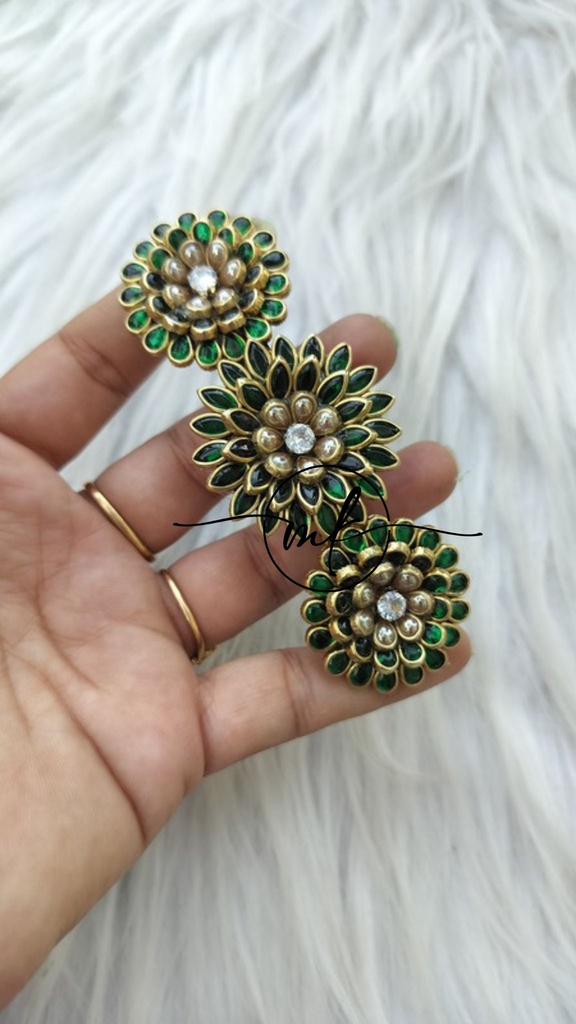 Green Kundan 3D Center clip