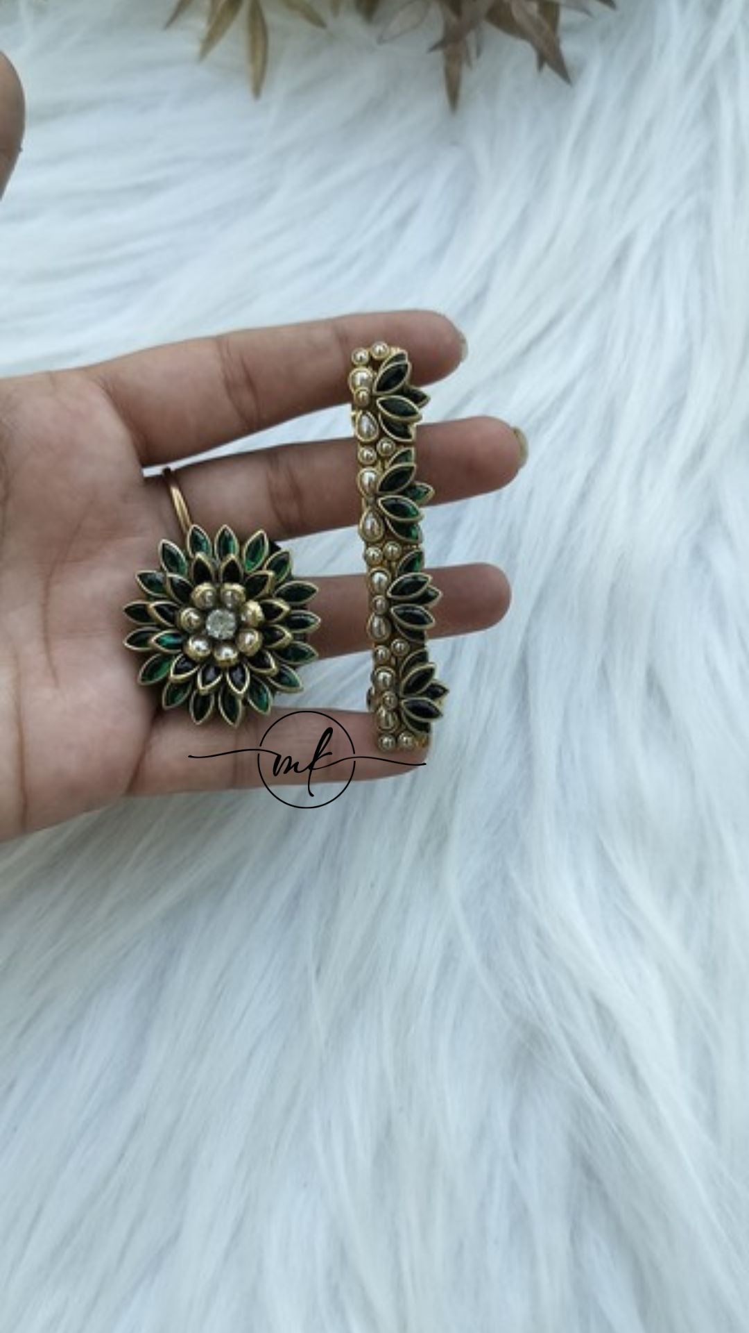 Hair Tie + Center clip Combo