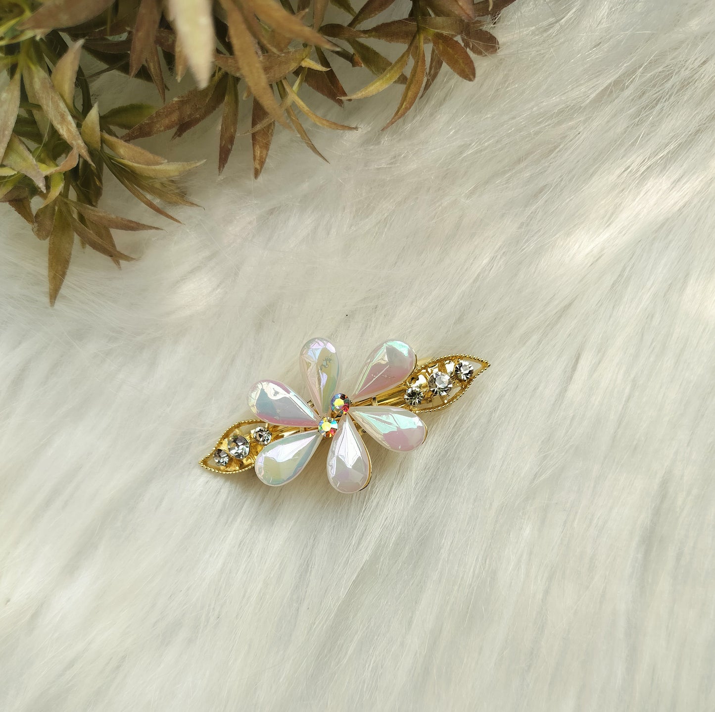 Pearl Flower Baratte Clip -Small size