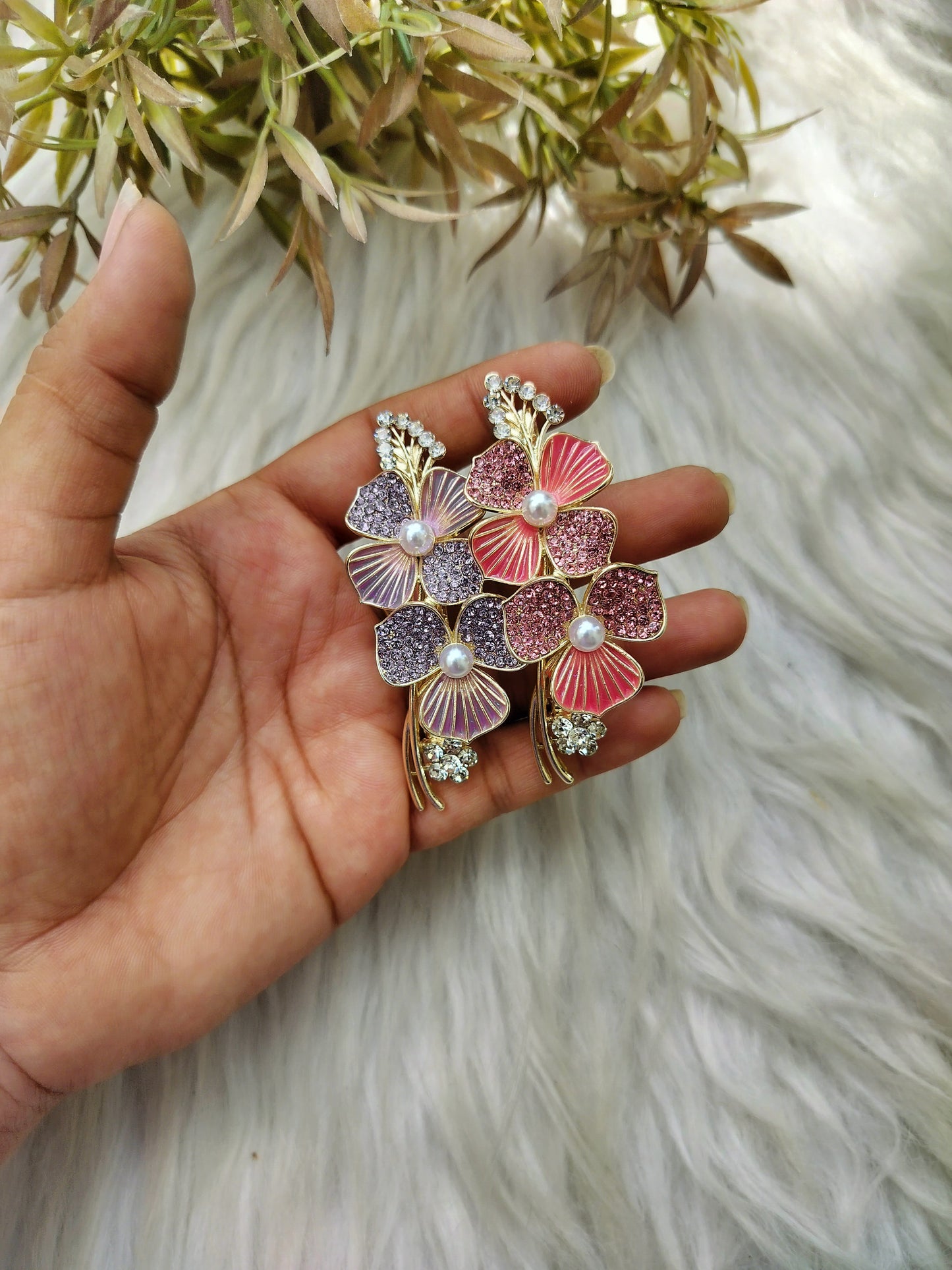 Flower Metal Buckle Clip - Medium Size