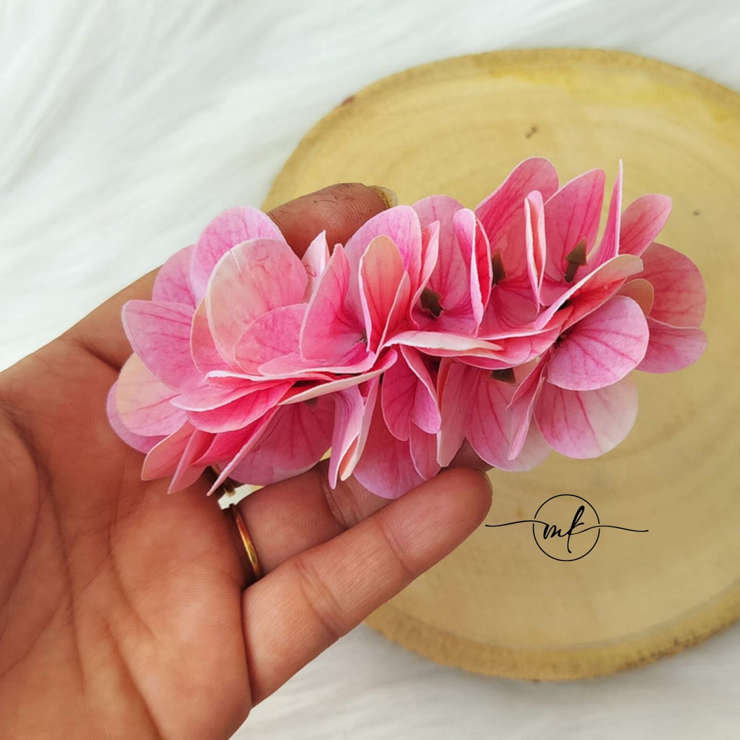 Pink Floral Center clip
