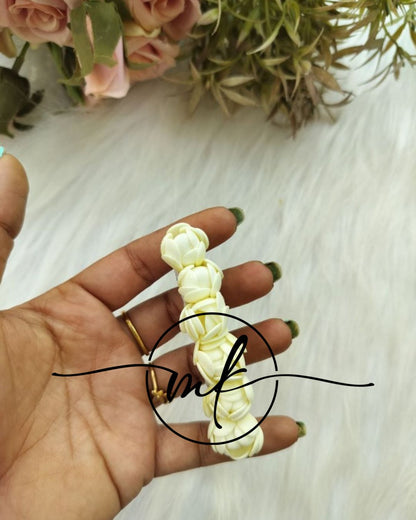 Jas White Jasmine Aline Centre clip